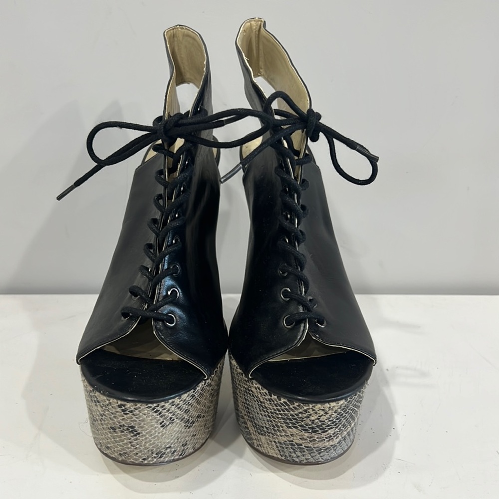 Boohoo Black & Snake Skin Laced Up Platform Sandal/Booties. Heel height 6 inches